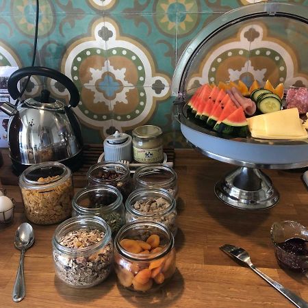 Villamilsten B&B Lidkoping Bagian luar foto