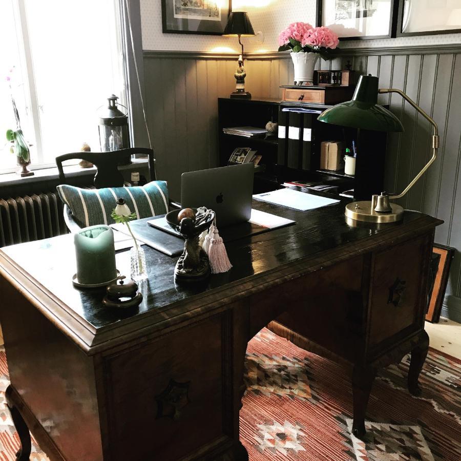 Villamilsten B&B Lidkoping Bagian luar foto